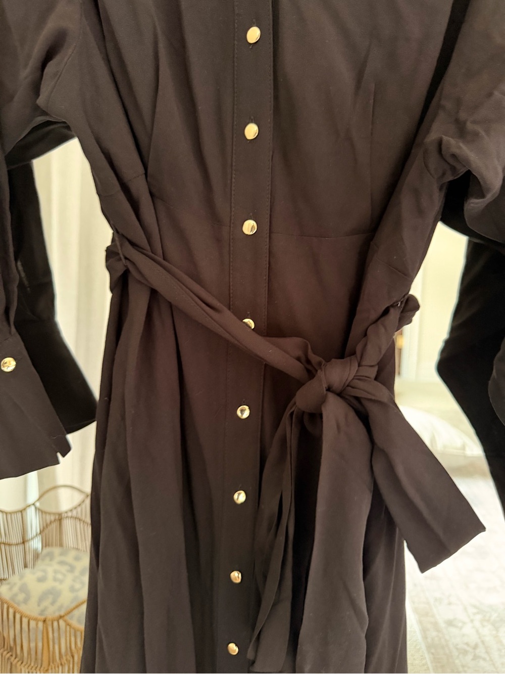 NWT H&M Black Long-Sleeve Button-Front Tie-Waist Shirt Dress - Picture 3 of 4
